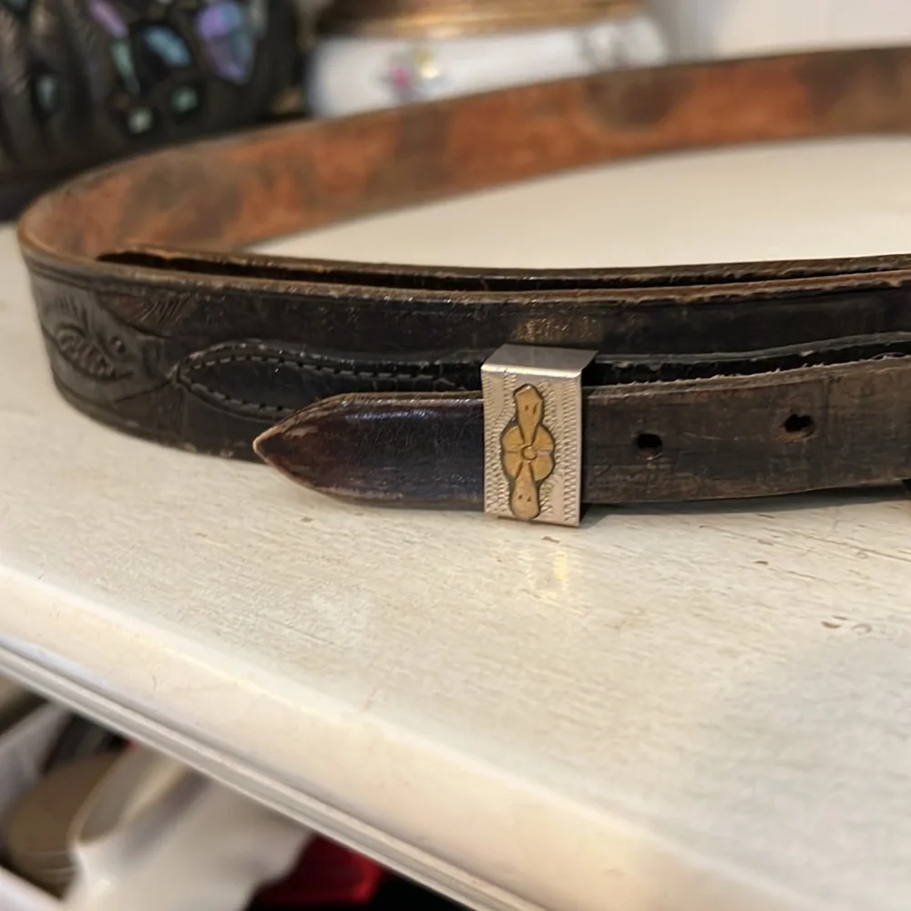 Vintage Mexico Silver & brass belt buckle and tooled leather belt 38” - 42”